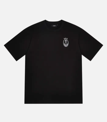 Black Trapstar Irongate Insignia T-Shirt featuring signature Irongate logo branding, short sleeves, a crew neck, and a comfortable regular fit.