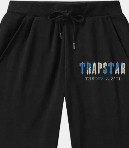 Black Trapstar It’s A Secret shorts featuring signature branding, an elastic waistband, functional pockets, and a relaxed streetwear fit.